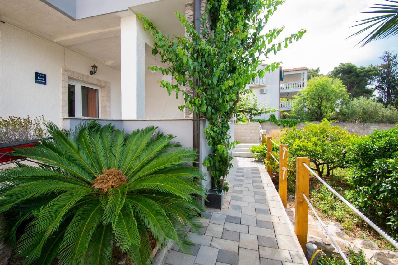 Apartments Alisa بروداريكا المظهر الخارجي الصورة
