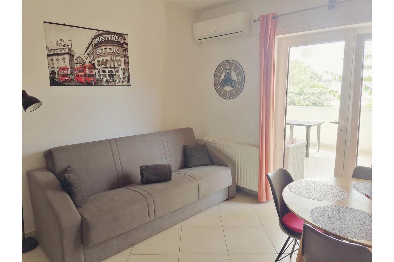 Apartments Alisa بروداريكا المظهر الخارجي الصورة