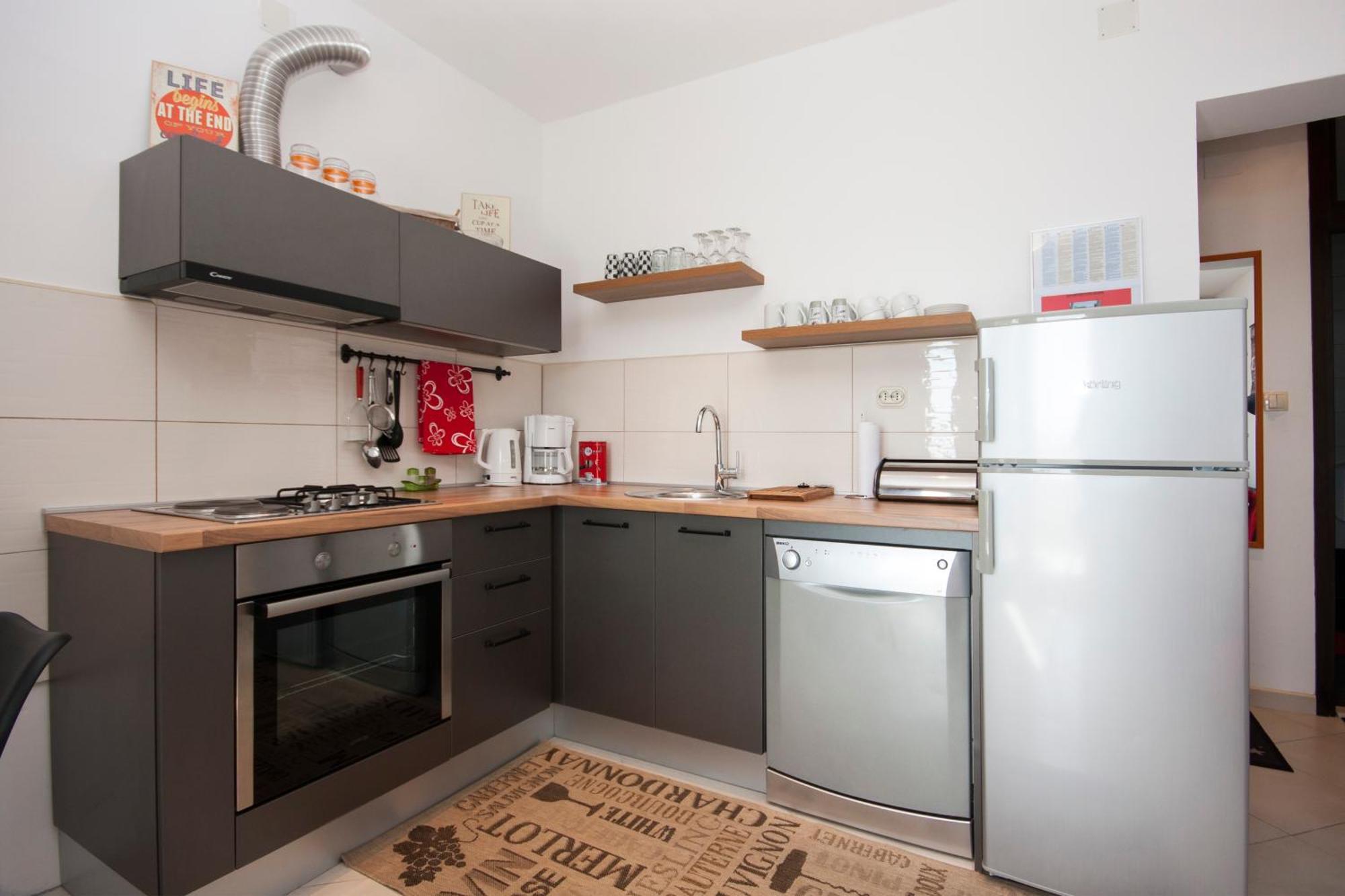 Apartments Alisa بروداريكا المظهر الخارجي الصورة