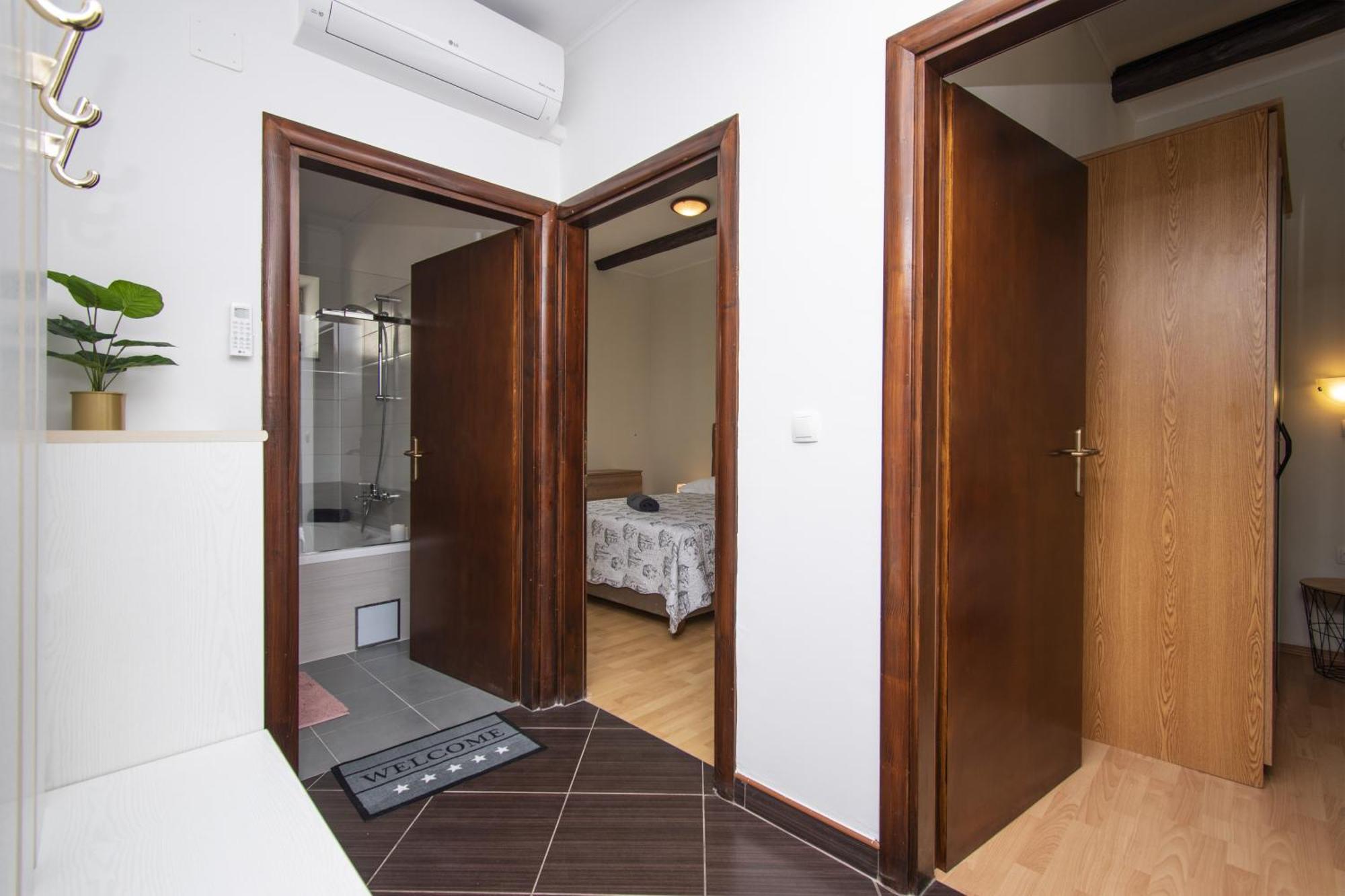 Apartments Alisa بروداريكا الغرفة الصورة