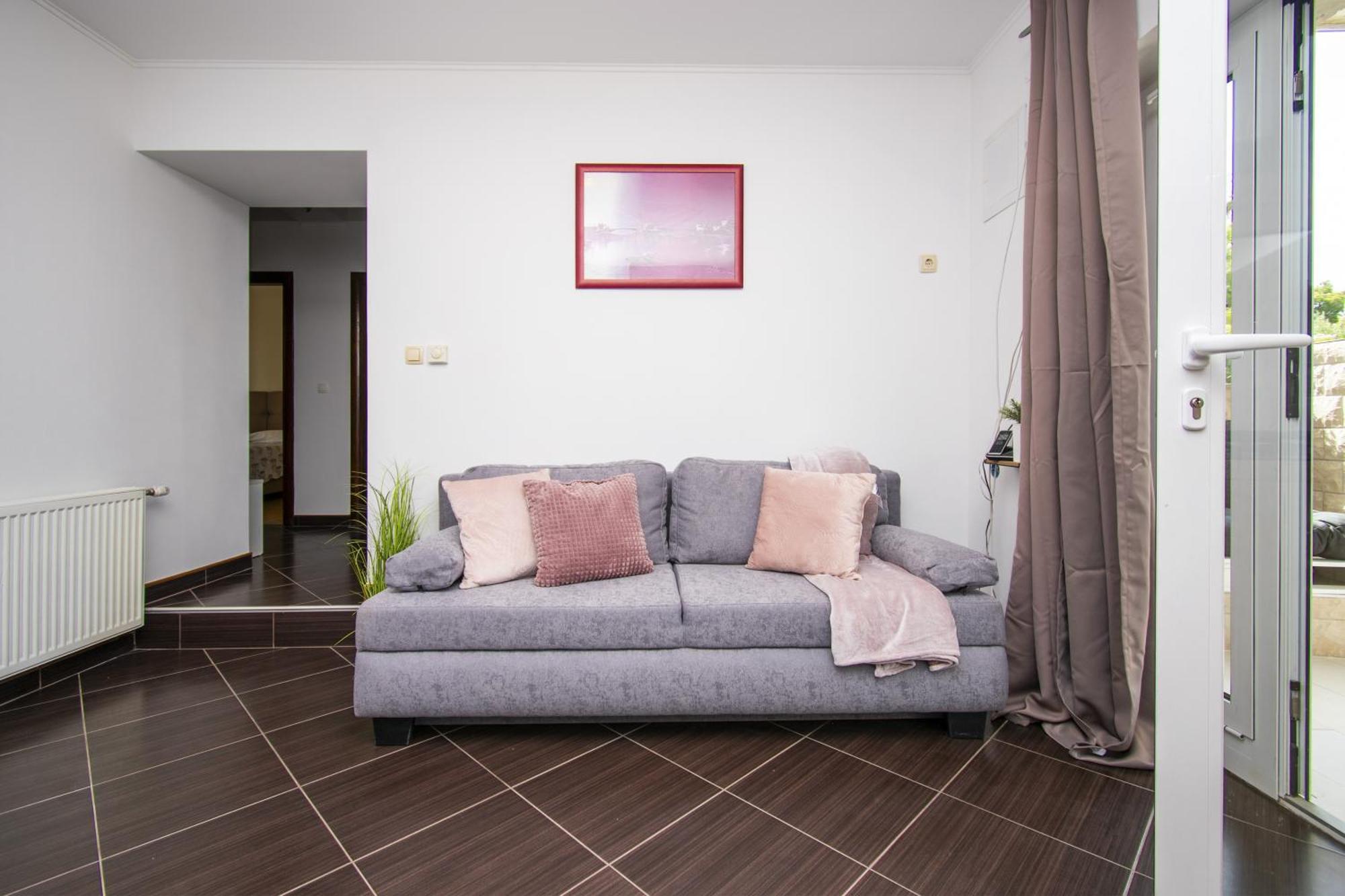 Apartments Alisa بروداريكا الغرفة الصورة