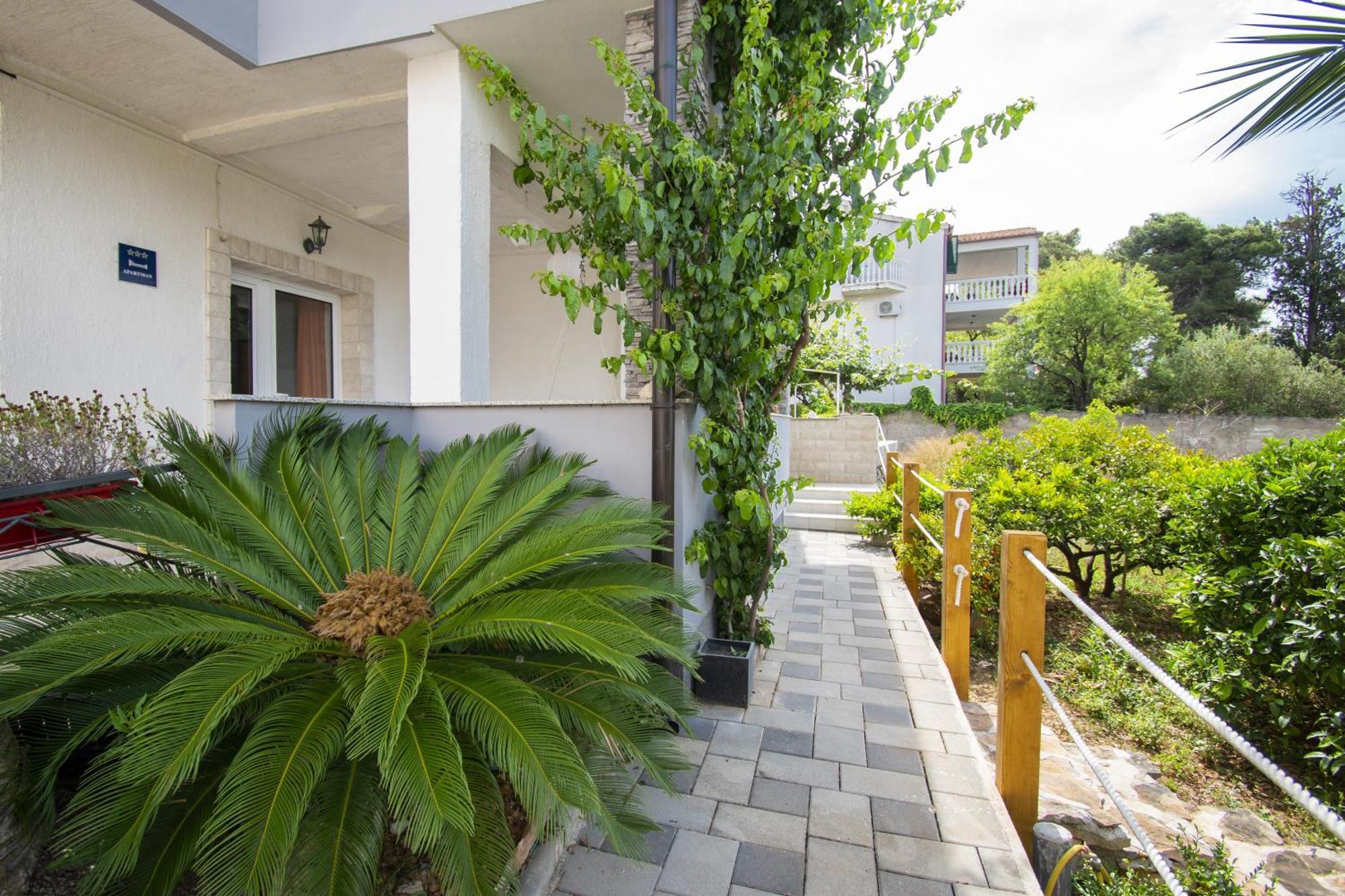 Apartments Alisa بروداريكا الغرفة الصورة